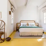 Hotel La Tartane Saint-Tropez