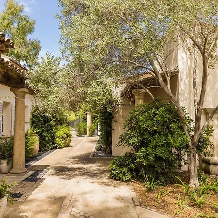 Szálloda La Tartane Saint-Tropez