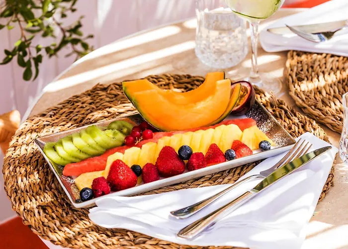 Otel La Tartane Saint-Tropez