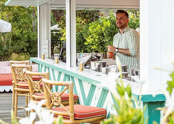 La Tartane 5* Сен-Тропе