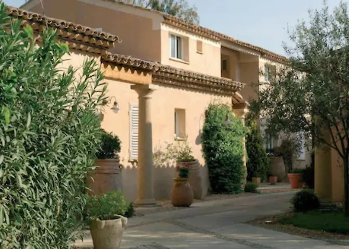 La Tartane 쎙뜨호뻬